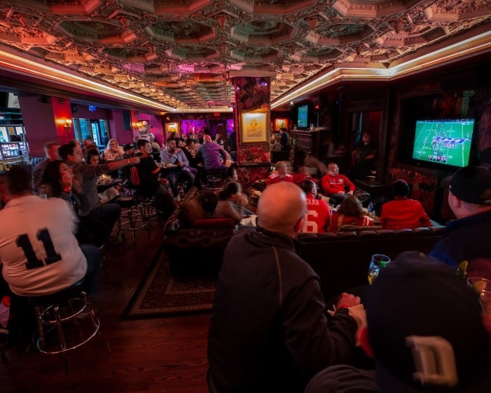 Las Vegas nightlife at foundation room thumbnail