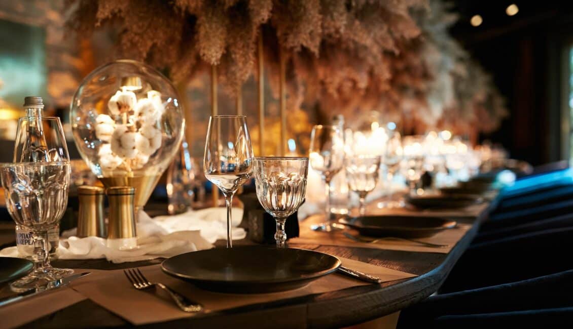 corporate event planning dinner