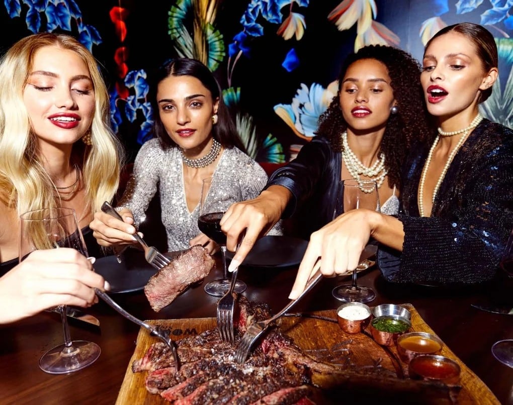 fontainebleau Vegas papi steakhouse las vegas
