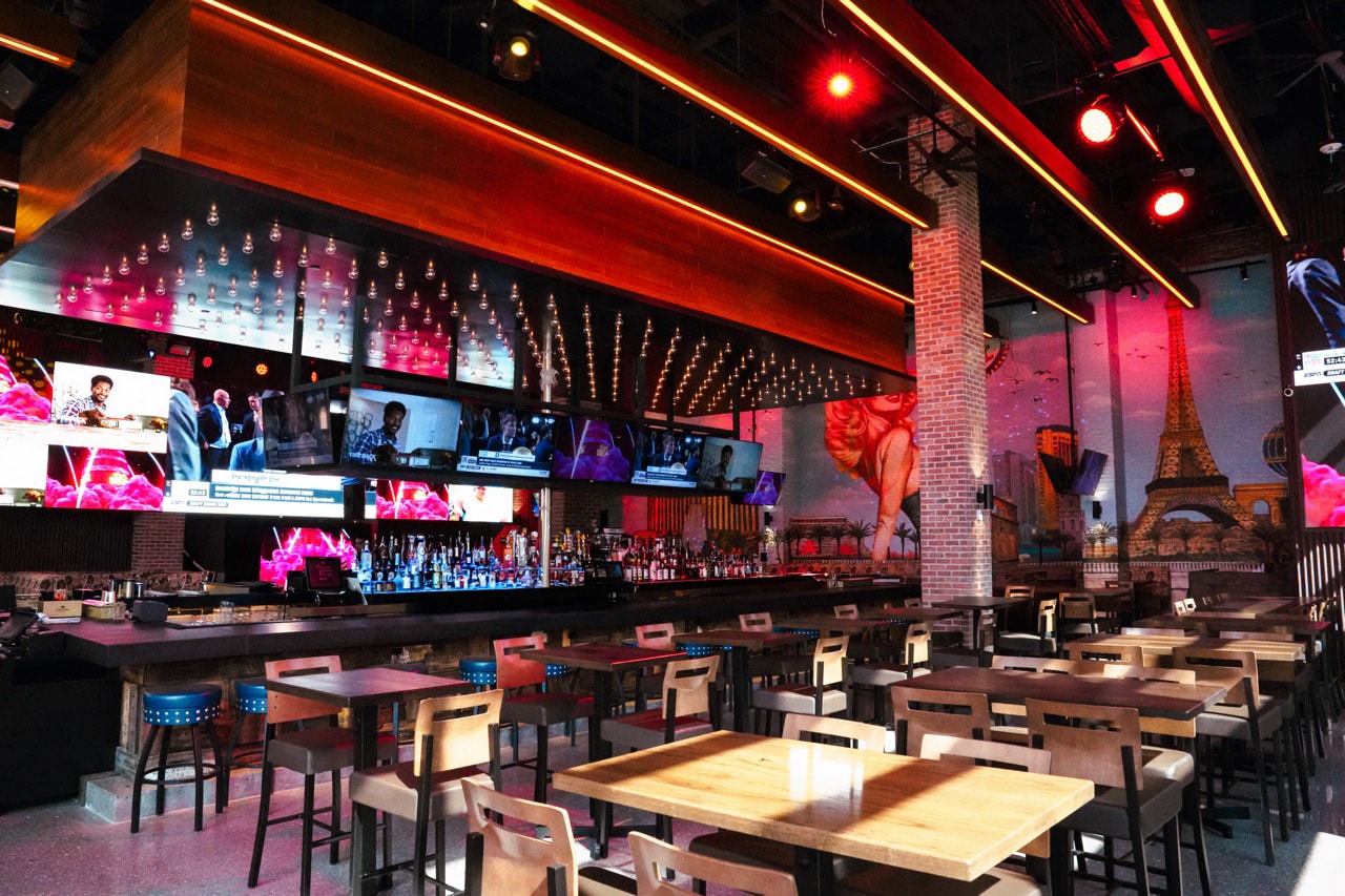 bottled blonde Las Vegas Venue Bar