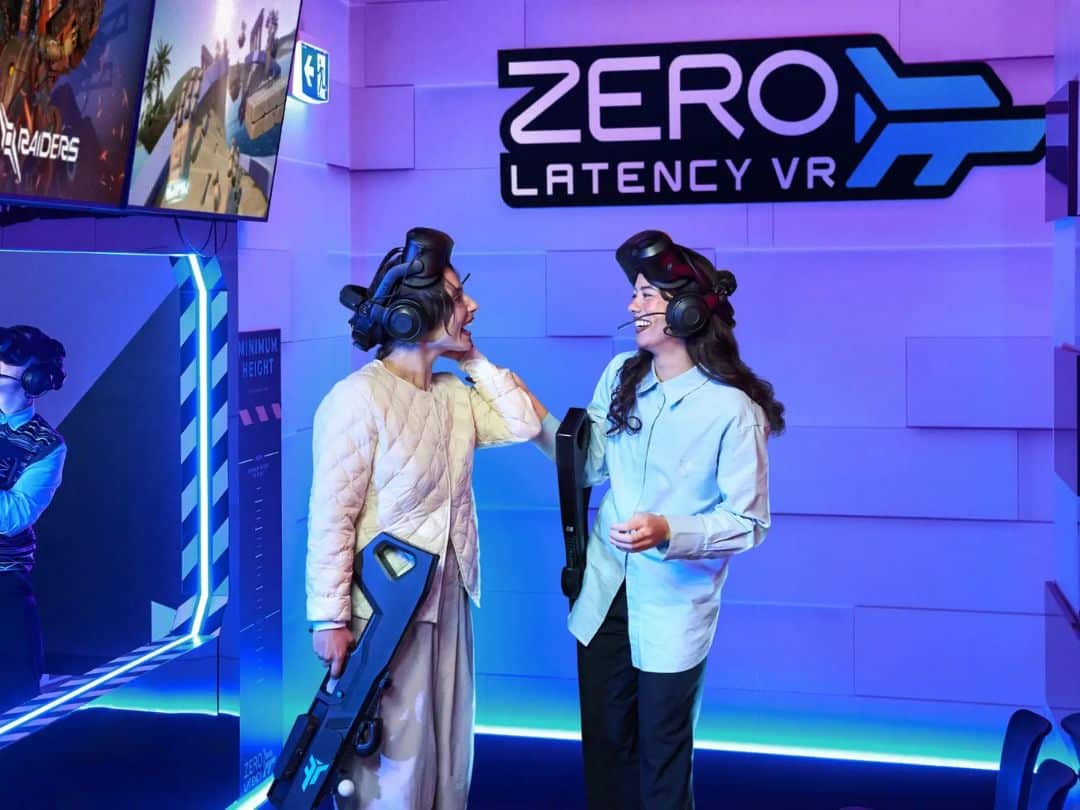 Las Vegas Zero Latency VR Girls with Guns Team