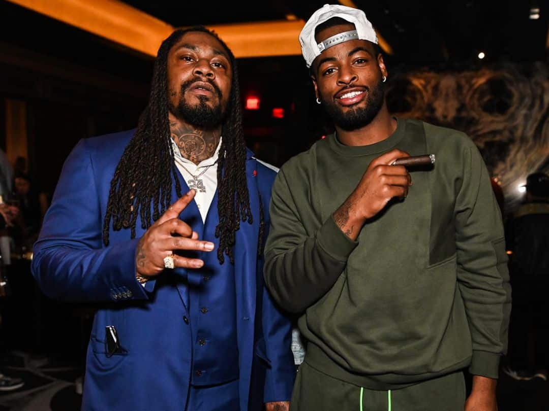 eight cigar lounge athletes