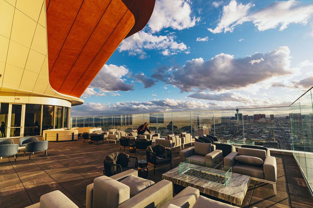 Legacy Club at Circa in Las Vegas Patio Seating Options