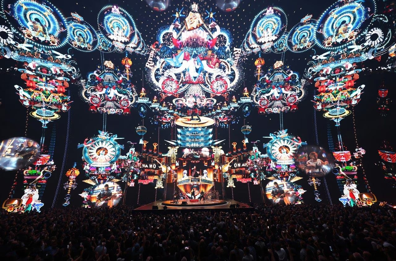 The Sphere kaleidoscope